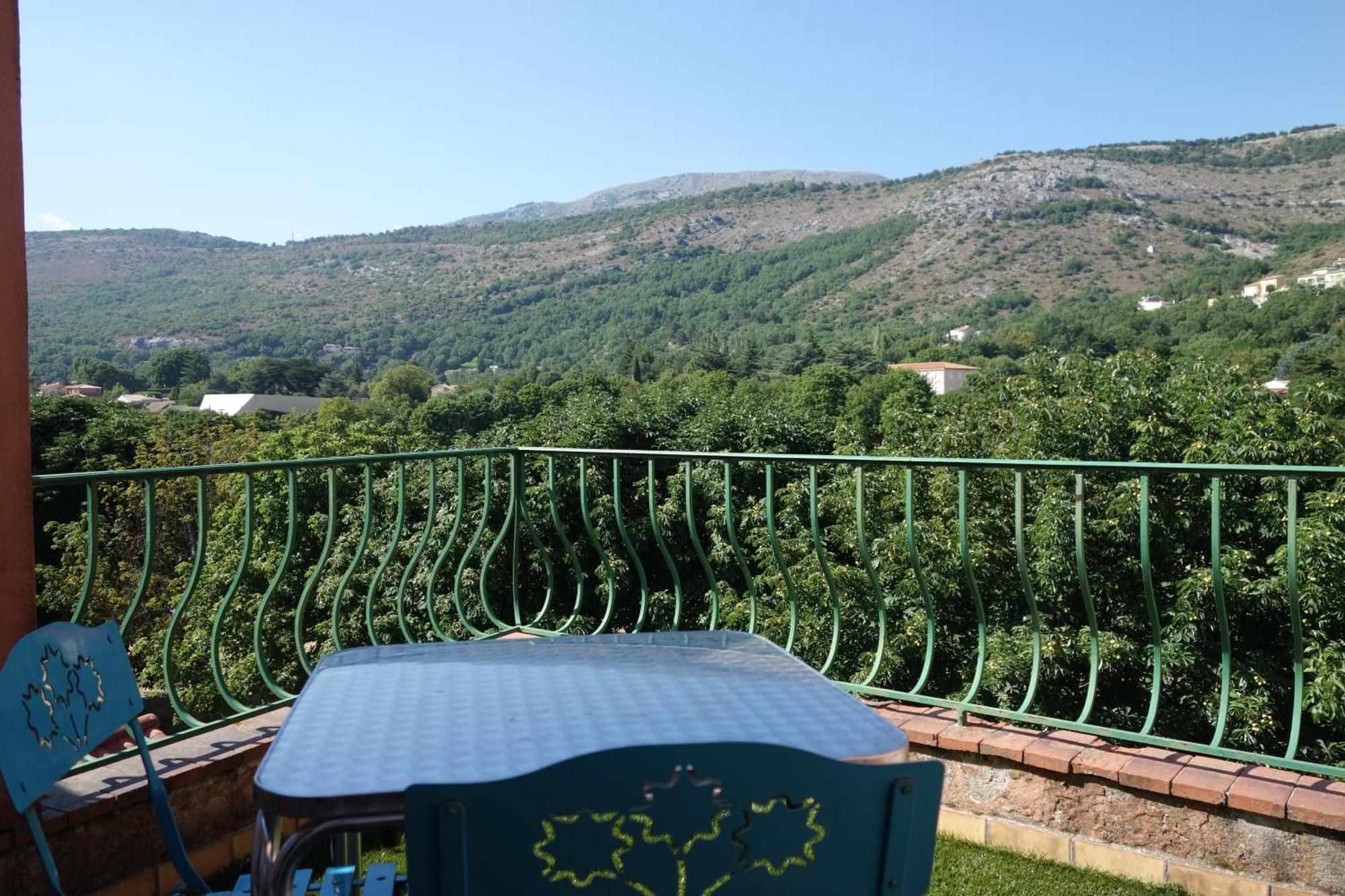 Hotel Le Prejoly Saint-Vallier-de-Thiey Room photo
