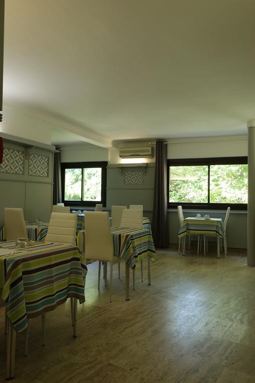 Hotel Le Prejoly Saint-Vallier-de-Thiey Exterior photo